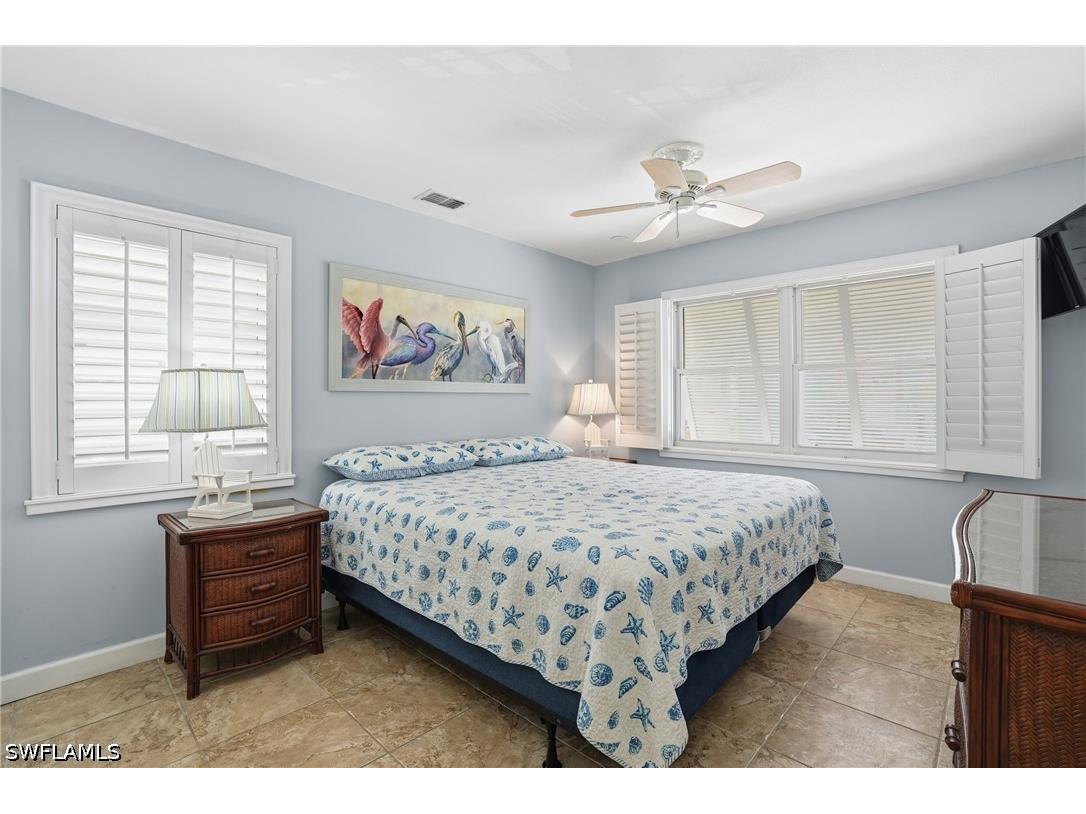 850 Oak Street Fort Myers Beach FL 33931 226021632 image9