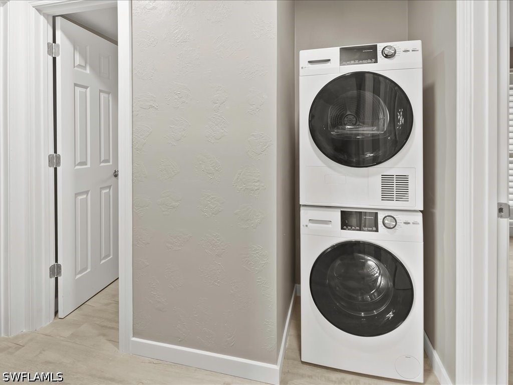 850 Palm Street #E2 Marco Island FL 34145 226012728 image10