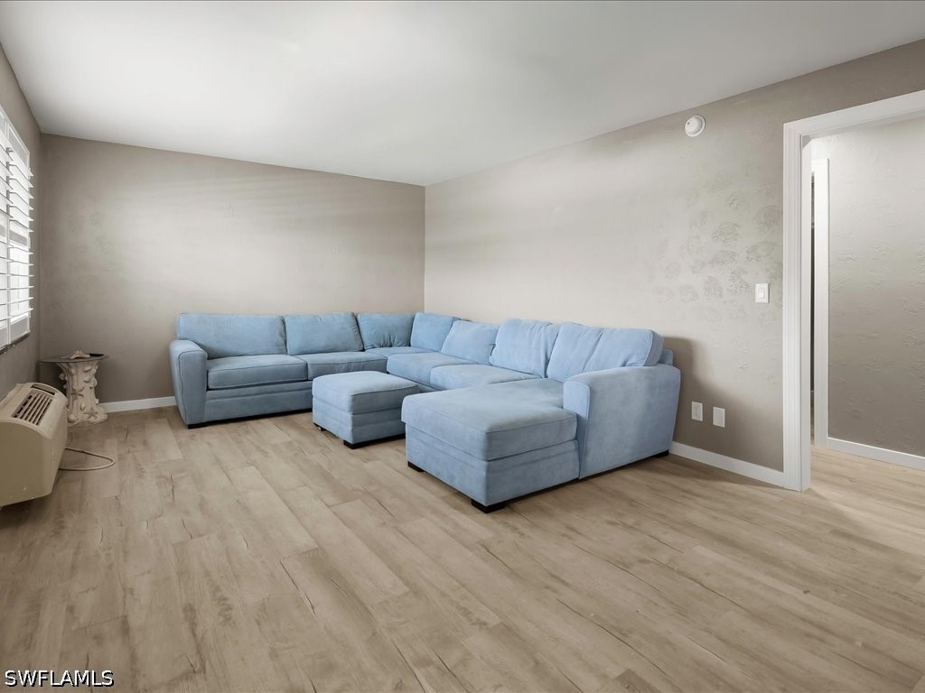 850 Palm Street #E2 Marco Island FL 34145 226012728 image7