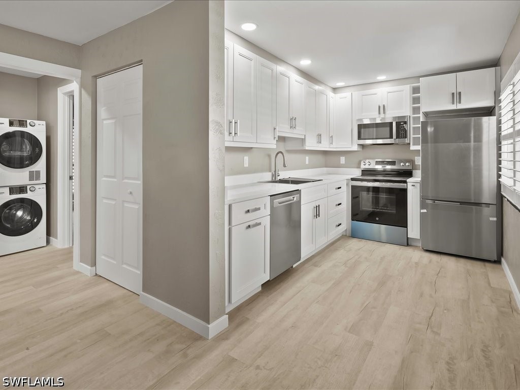 850 Palm Street #E2 Marco Island FL 34145 226012728 image9