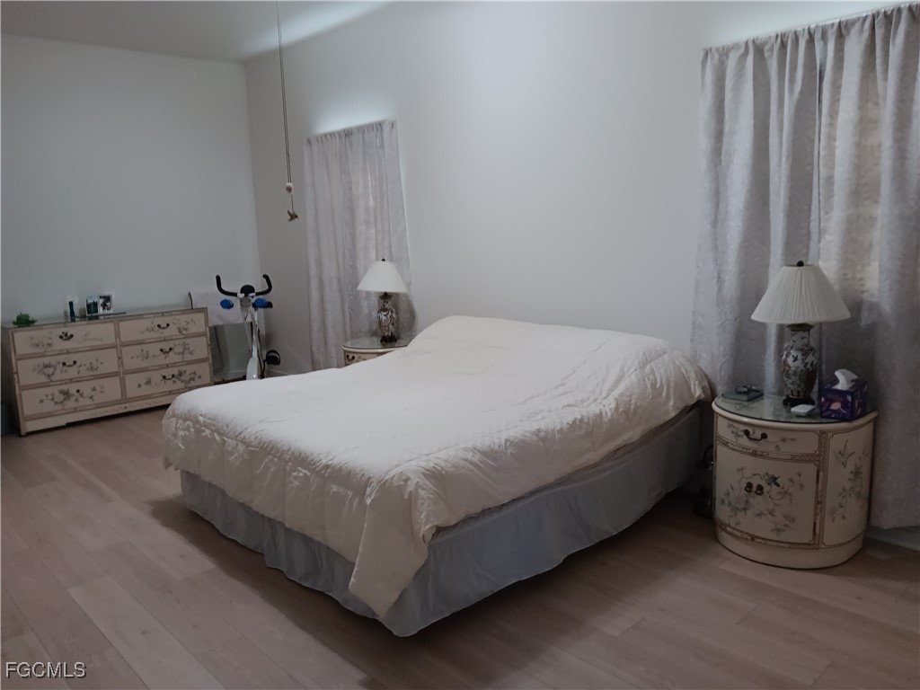 850 SE 1st Terrace Cape Coral FL 33990 2025022763 image6