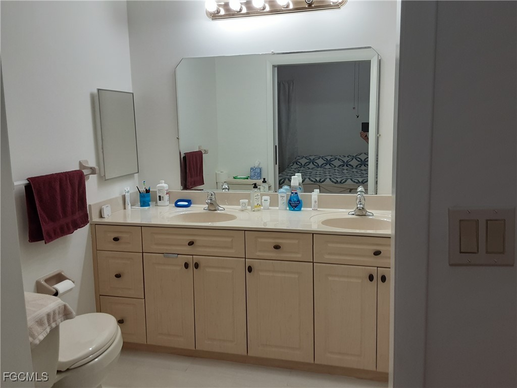 850 SE 1st Terrace Cape Coral FL 33990 2025022763 image7