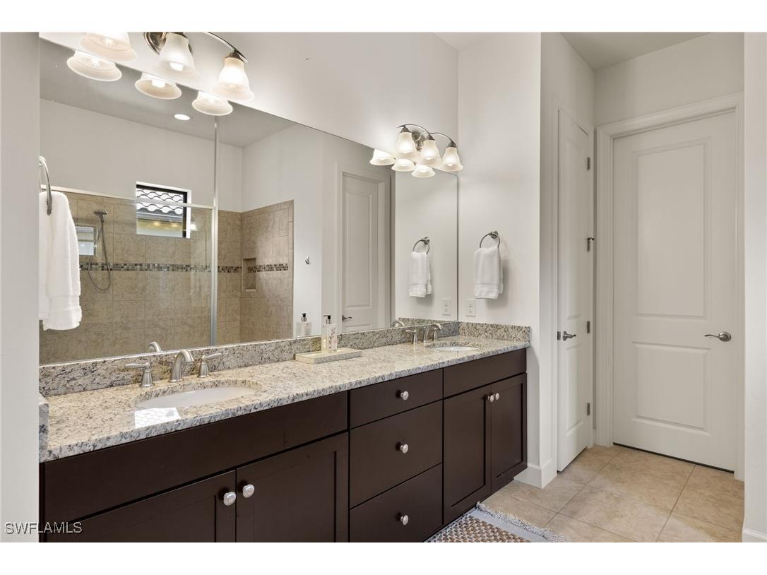 8502 Palacio Terrace N Naples FL 34114 225064331 image14