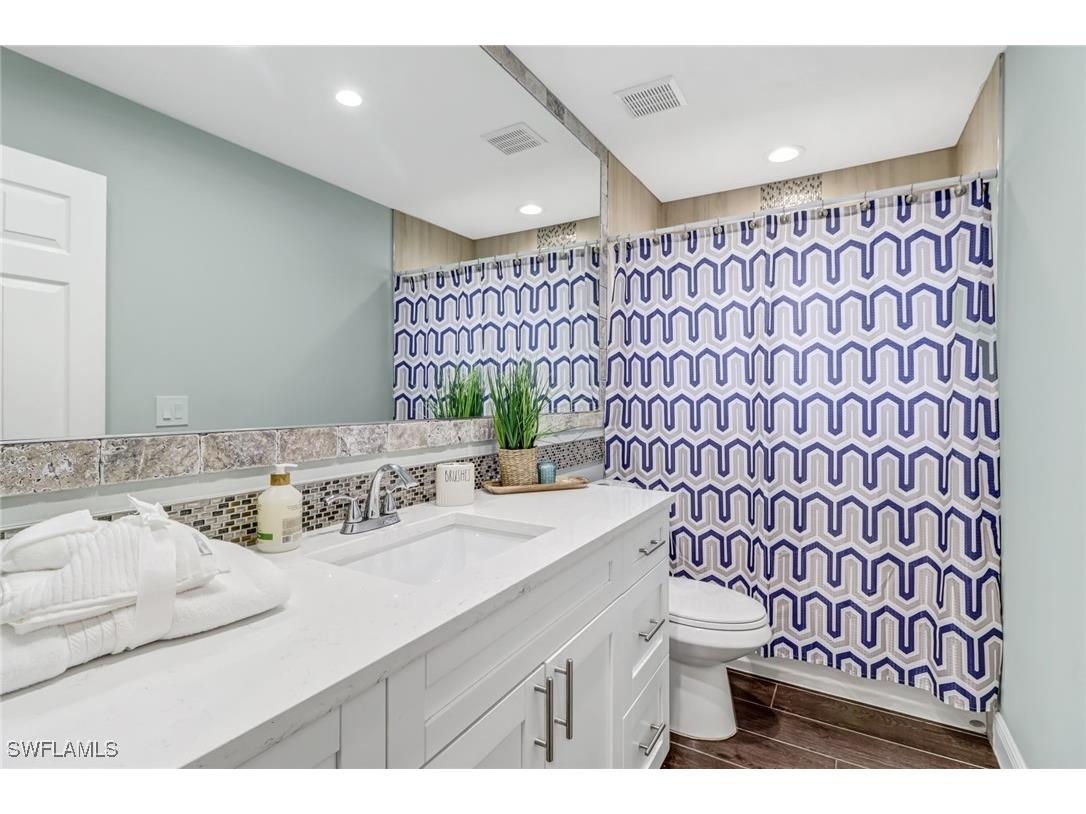 851 102nd Avenue N Naples FL 34108 225078993 image13