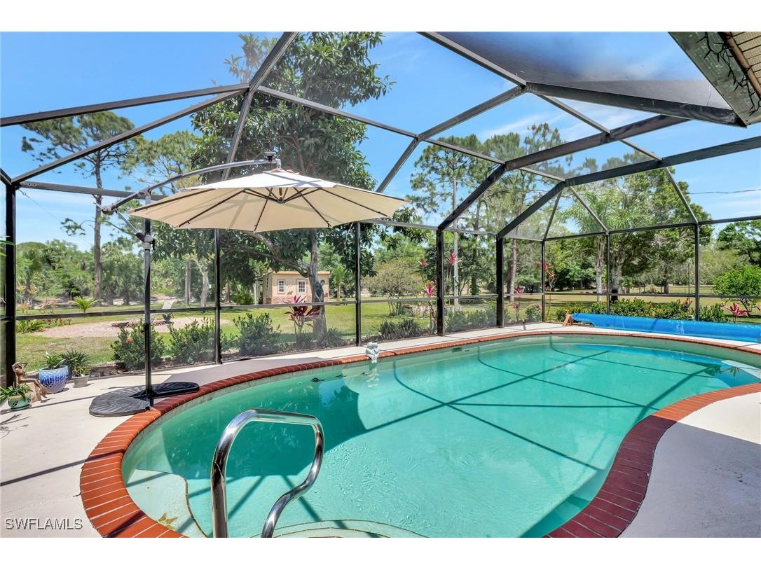 851 19th Street SW Naples FL 34117 225036218 image1