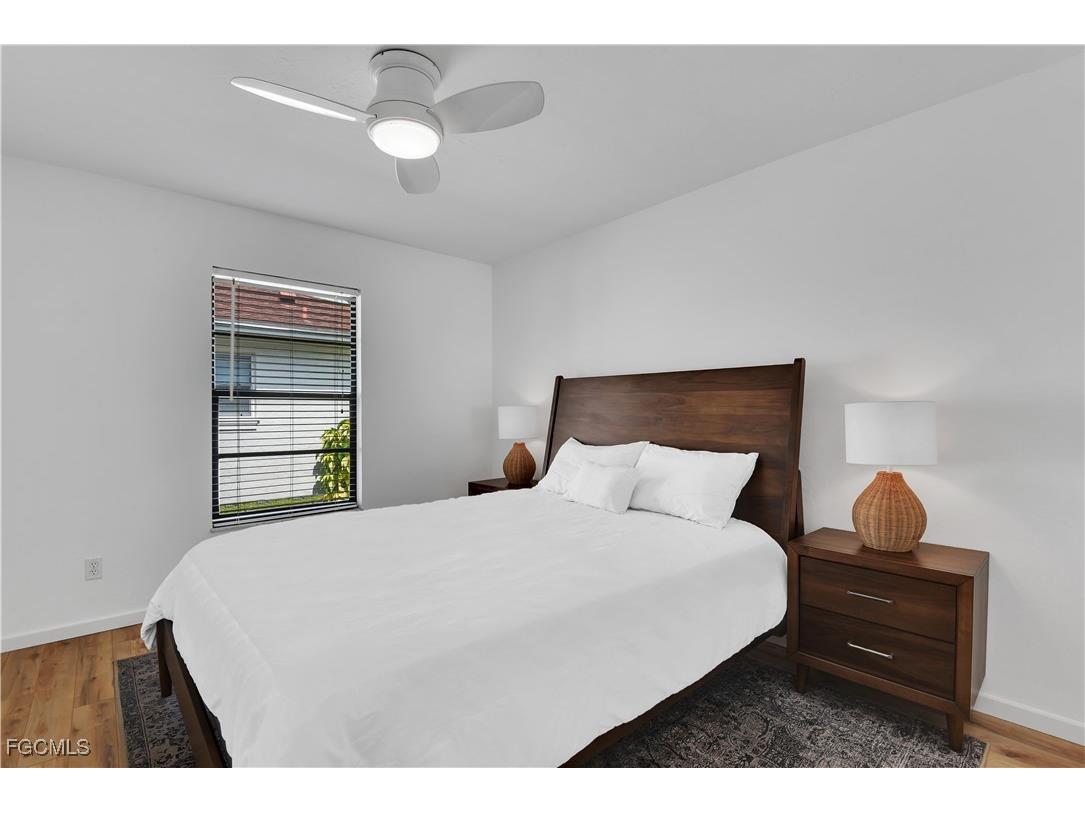 851 98th Avenue N Naples FL 34108 2025013794 image22