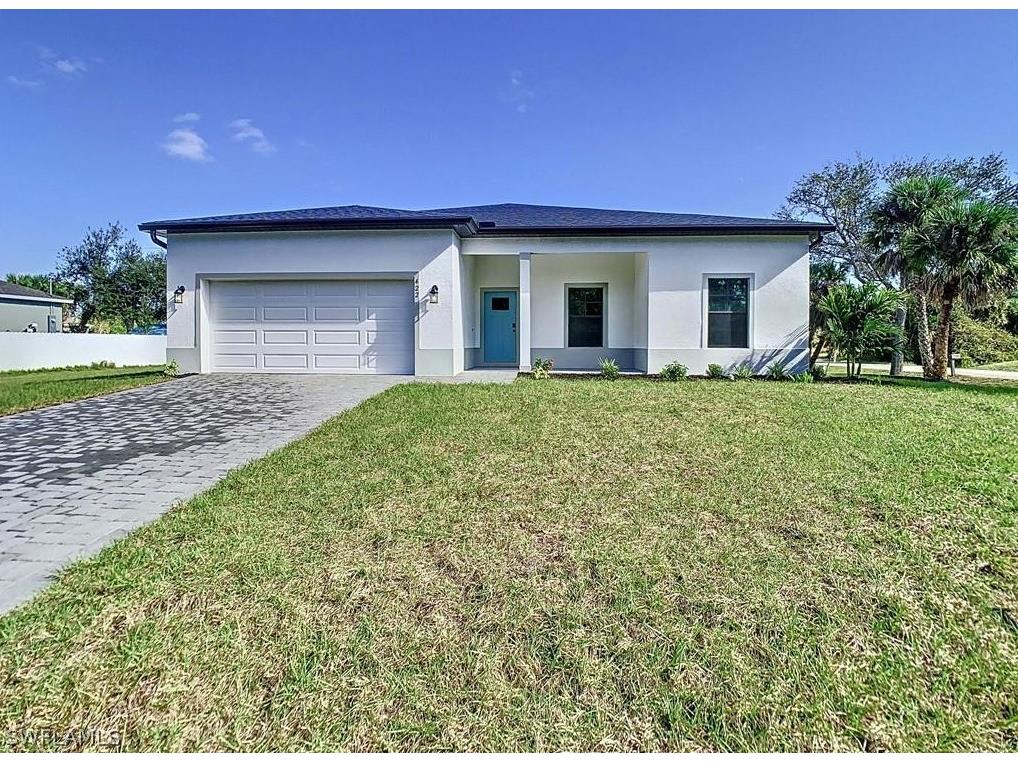 851 Alexander Mclellan Street E Lehigh Acres FL 33974 224048821 image1