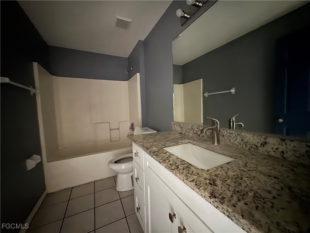 849/851 Eisenhower Boulevard Lehigh Acres FL 33974 2025022541 image5