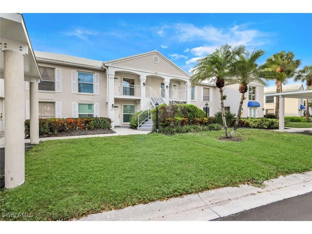 851 Gulf Pavilion Drive #202 Naples FL 34108 225079927 image1