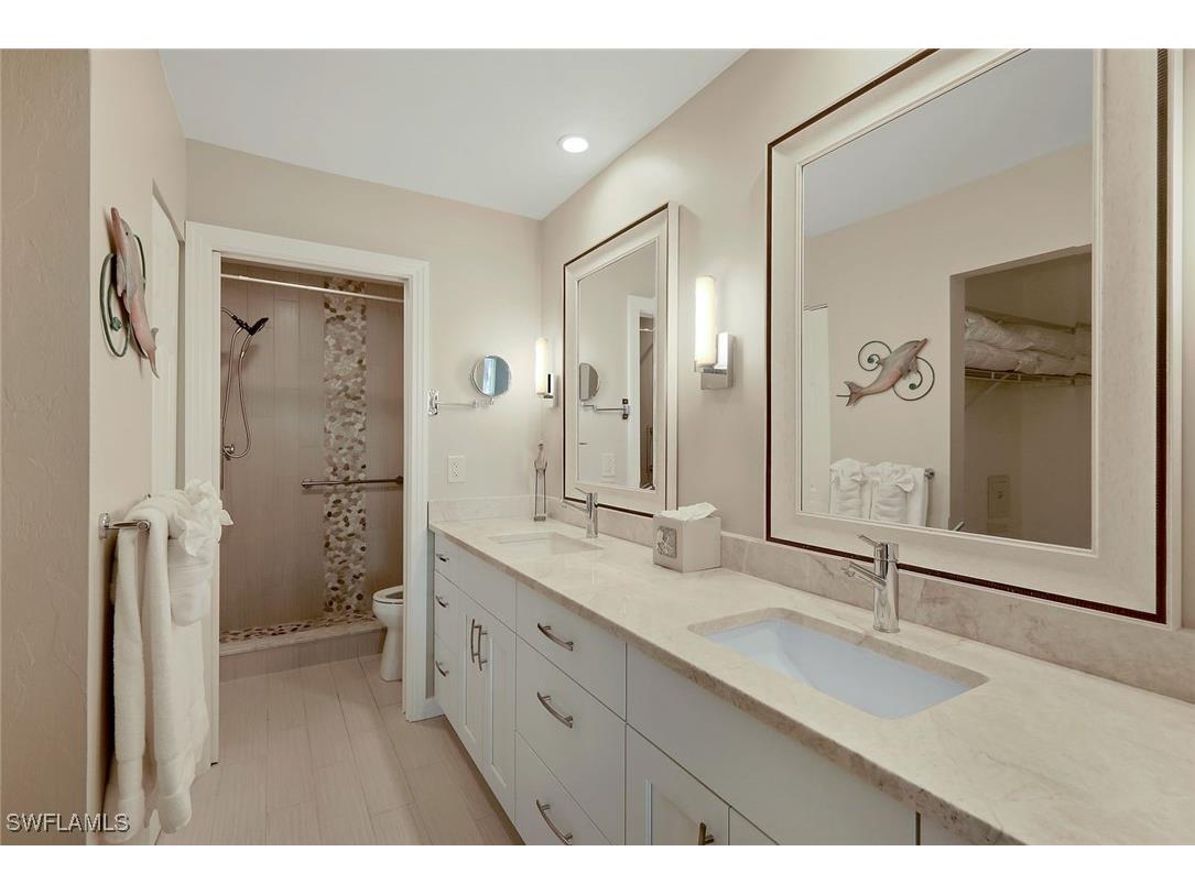 851 Gulf Pavilion Drive #202 Naples FL 34108 225079927 image12