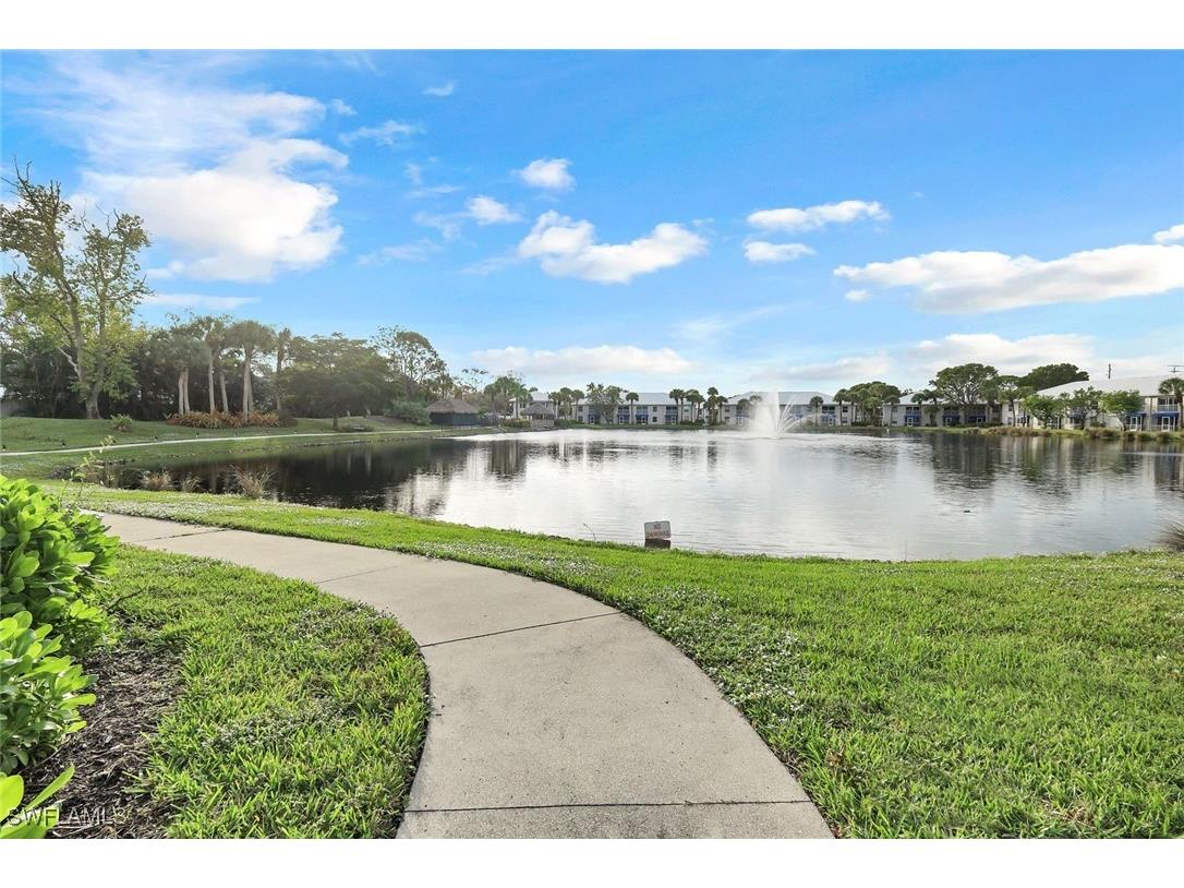 851 Gulf Pavilion Drive #202 Naples FL 34108 225079927 image17