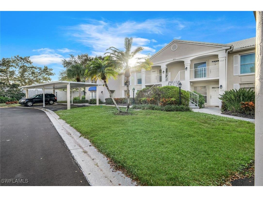851 Gulf Pavilion Drive #202 Naples FL 34108 225079927 image2
