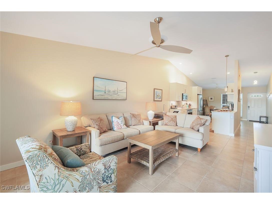 851 Gulf Pavilion Drive #202 Naples FL 34108 225079927 image3