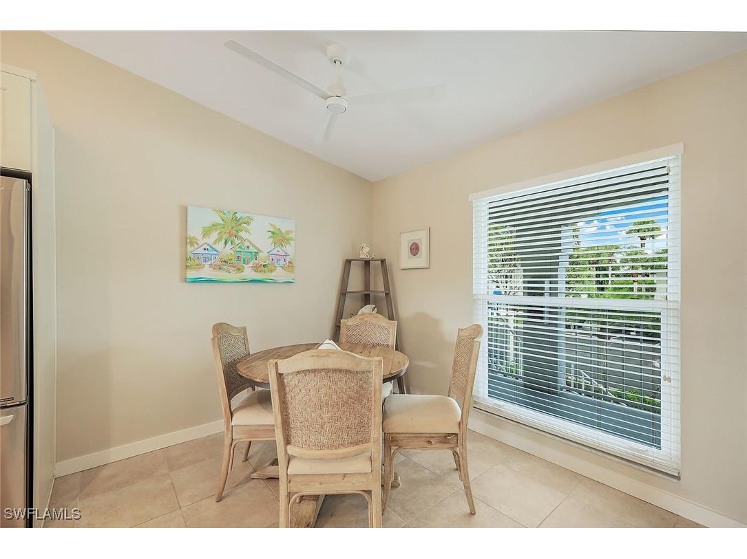 851 Gulf Pavilion Drive #202 Naples FL 34108 225079927 image8