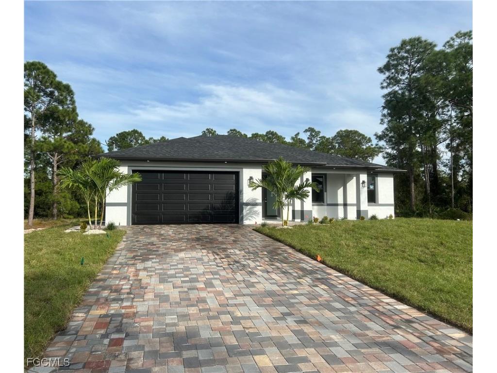 851 Troy Avenue S Lehigh Acres FL 33974 2025019919 image1