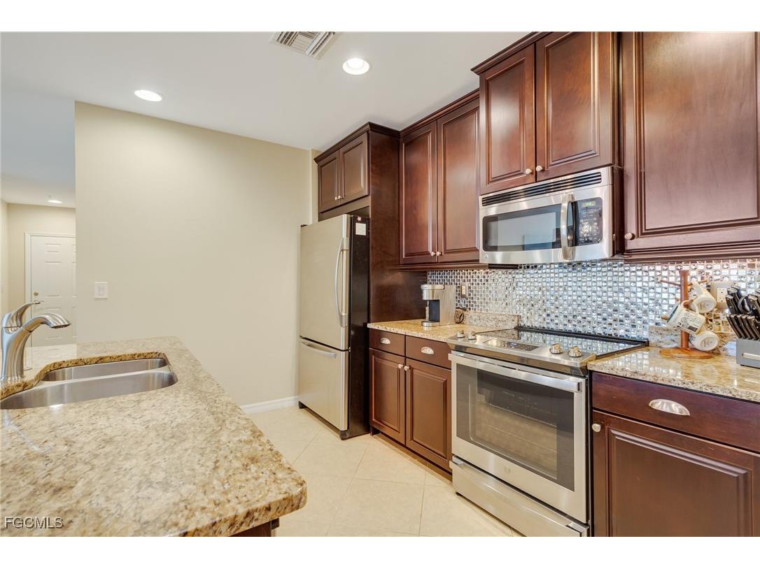 8510 Violeta Street #102 Estero FL 34135 2025015405 image5