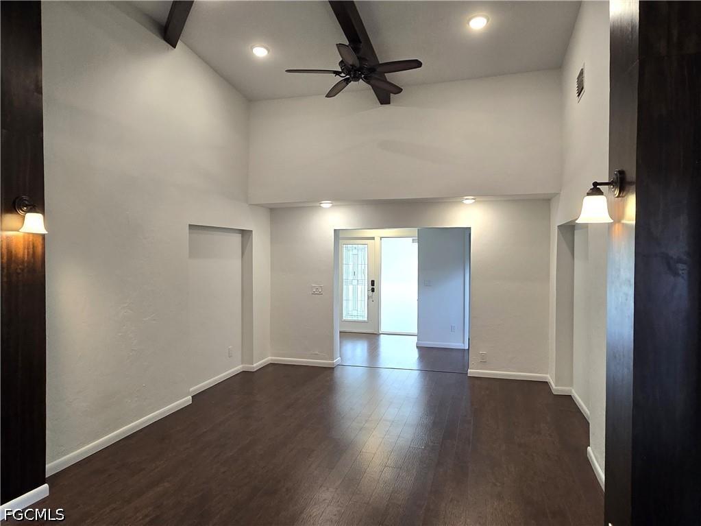 8512 Chatham Street Fort Myers FL 33907 2026015126 image2
