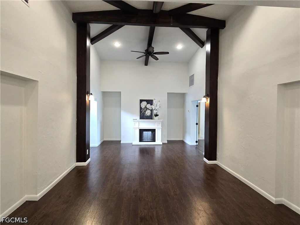 8512 Chatham Street Fort Myers FL 33907 2026015126 image4