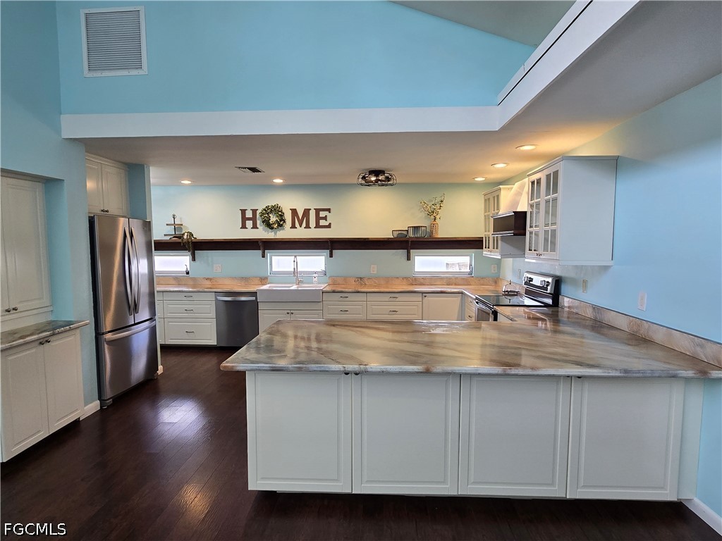 8512 Chatham Street Fort Myers FL 33907 2026015126 image7