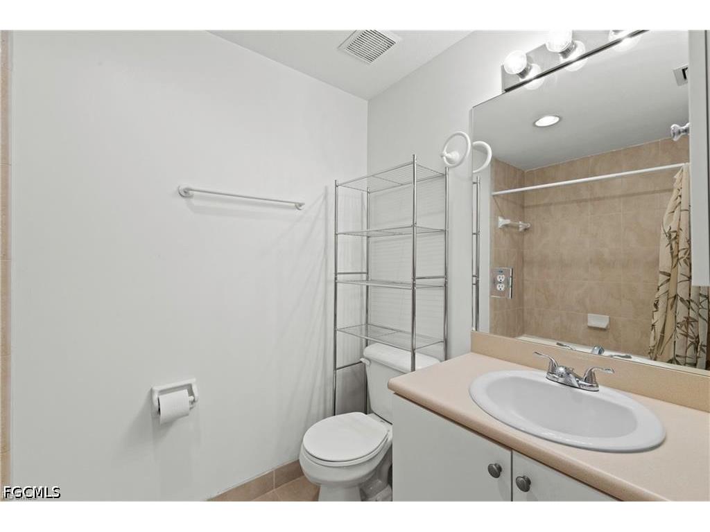 8513 Bernwood Cove Loop #209 Fort Myers FL 33966 2026014486 image11