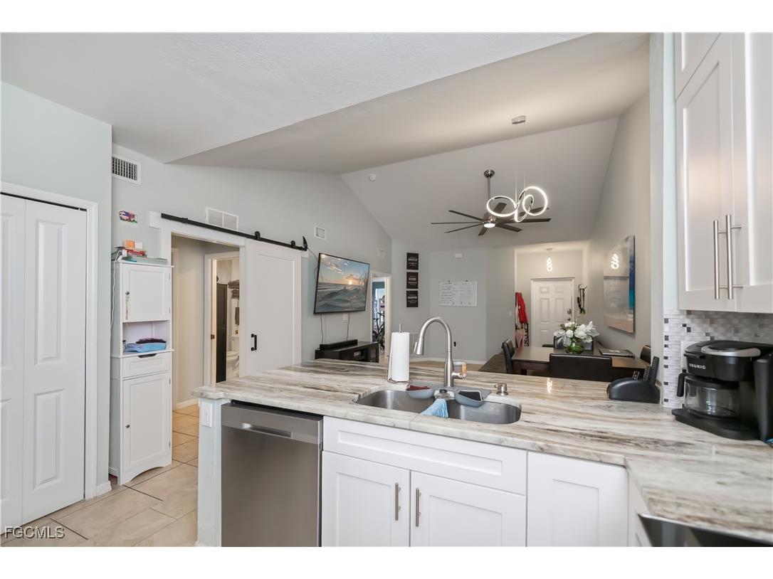 8513 Bernwood Cove Loop #212 Fort Myers FL 33966 2025019346 image12