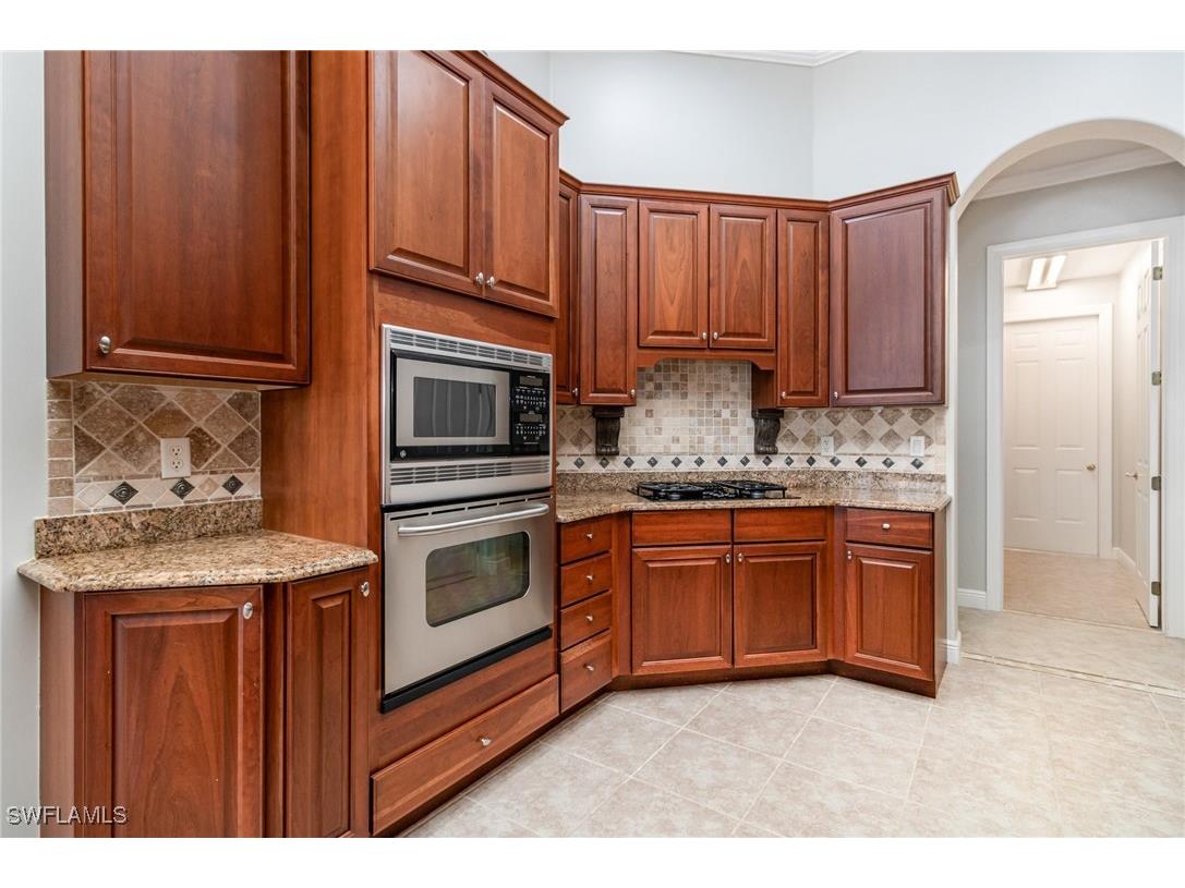 8514 Sedonia Circle Estero FL 33967 225076066 image9