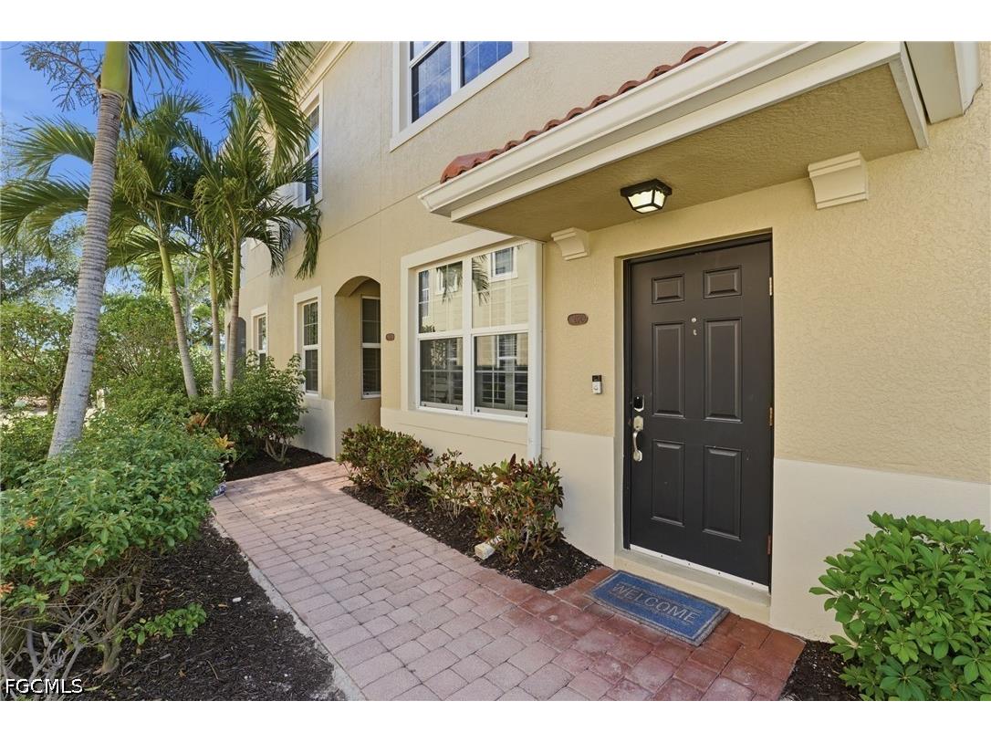 8515 Oakshade Circle #201 Fort Myers FL 33919 2026019659 image3