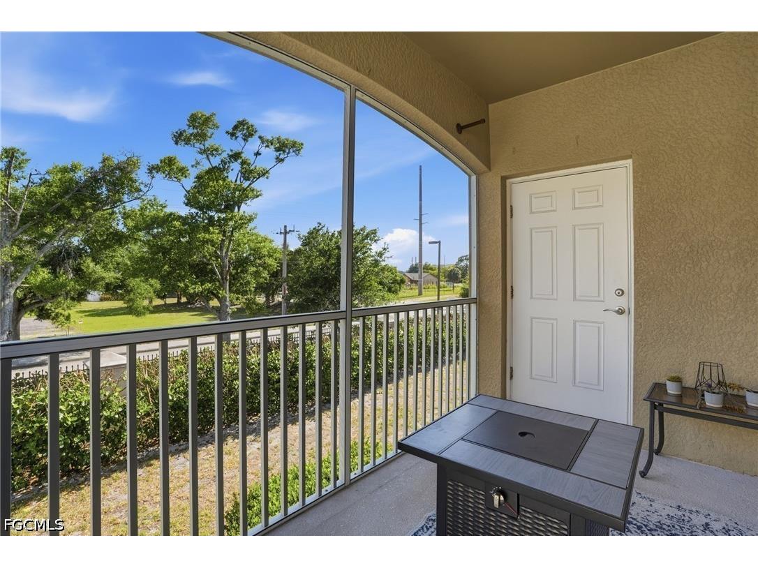 8515 Oakshade Circle #201 Fort Myers FL 33919 2026019659 image32