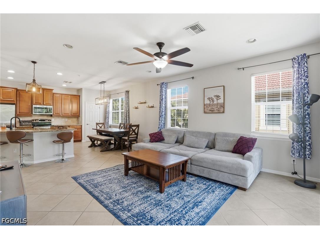8515 Oakshade Circle #201 Fort Myers FL 33919 2026019659 image9