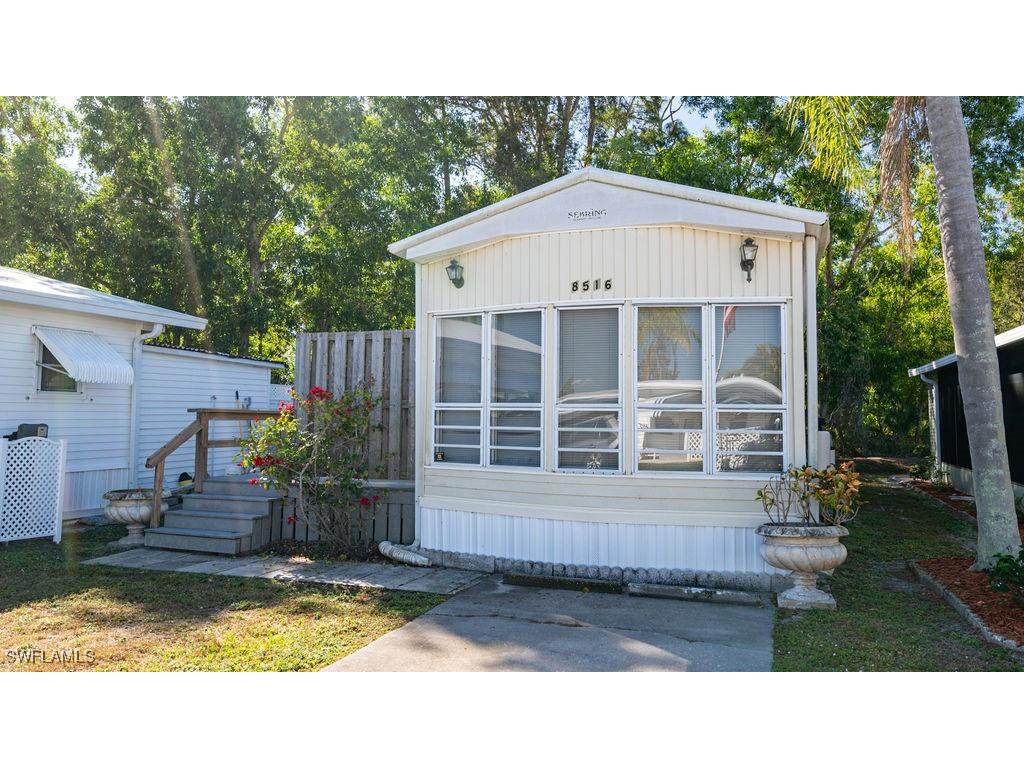 8516 Pepperwood Drive Estero FL 33928 226001884 image1