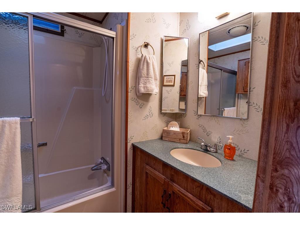 8516 Pepperwood Drive Estero FL 33928 226001884 image15