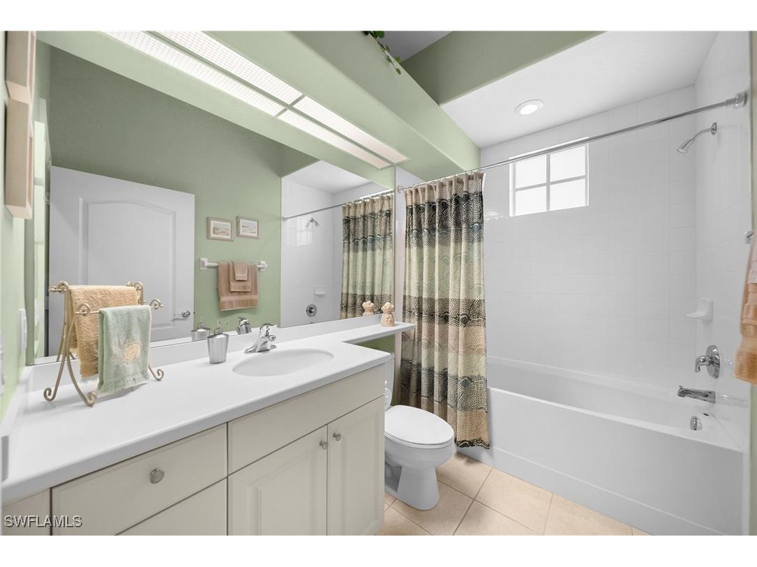 8516 Via Lungomare Circle #201 Estero FL 33928 225081685 image25