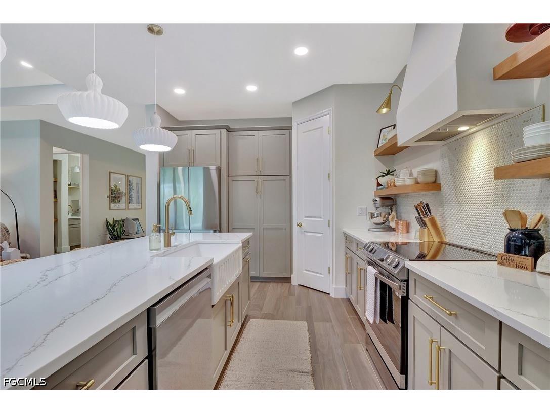 8517 S Lake Circle Fort Myers FL 33908 2026016915 image10