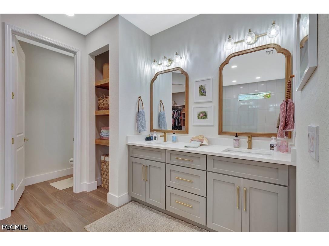 8517 S Lake Circle Fort Myers FL 33908 2026016915 image22