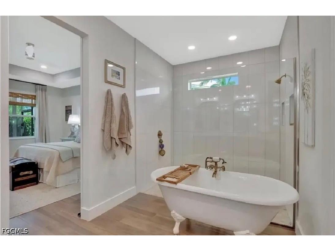 8517 S Lake Circle Fort Myers FL 33908 2026016915 image23