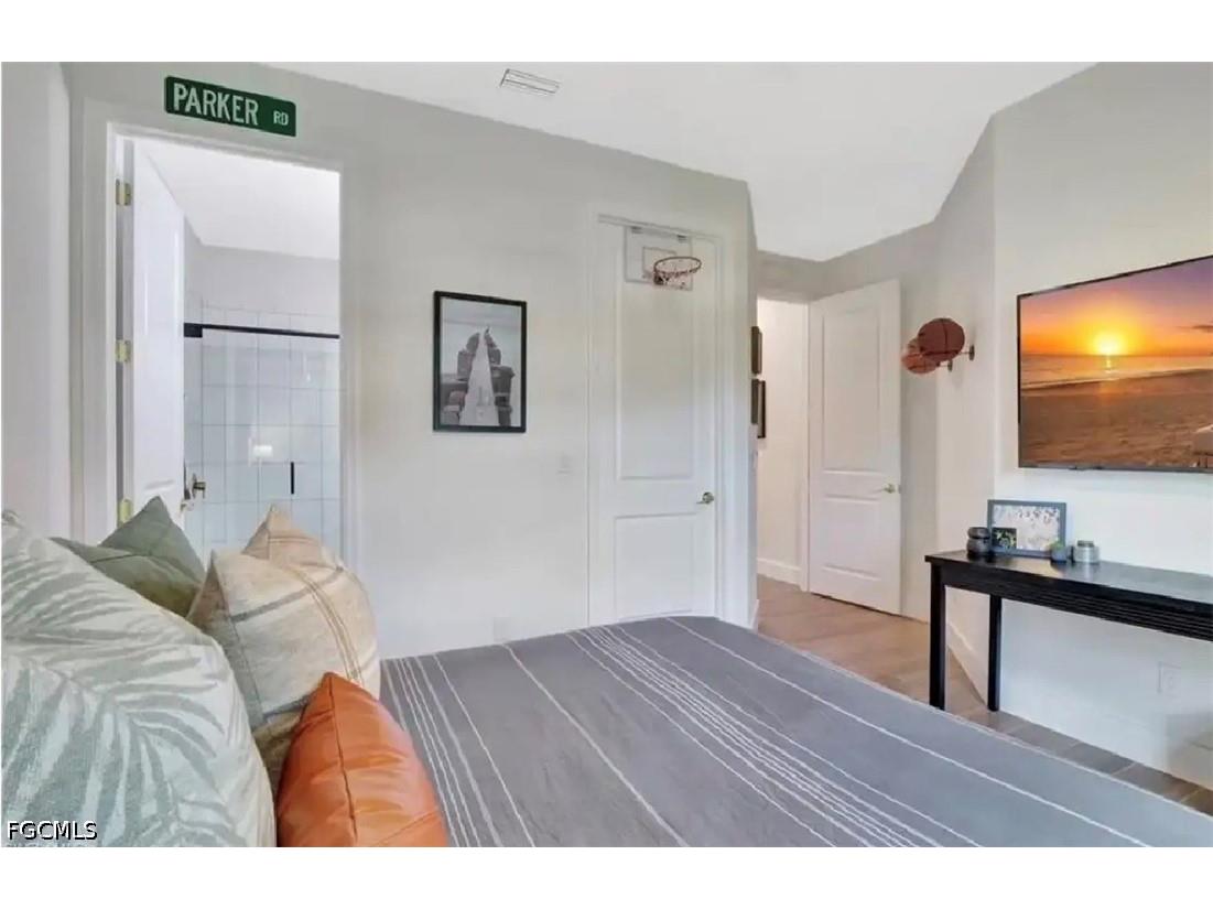 8517 S Lake Circle Fort Myers FL 33908 2026016915 image29