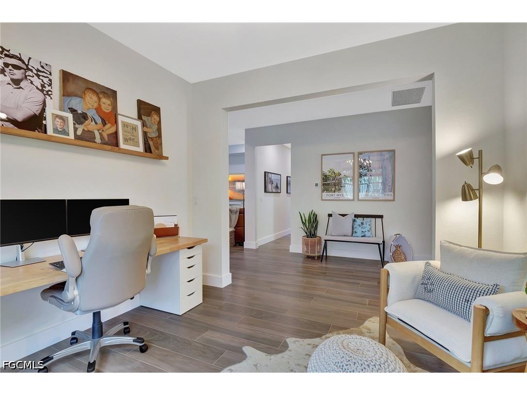 8517 S Lake Circle Fort Myers FL 33908 2026016915 image5