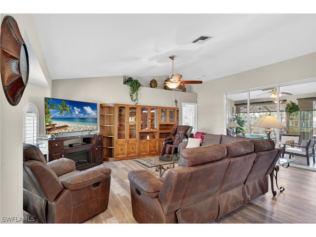 8518 Cypress Drive S Fort Myers FL 33967 226011970 image4