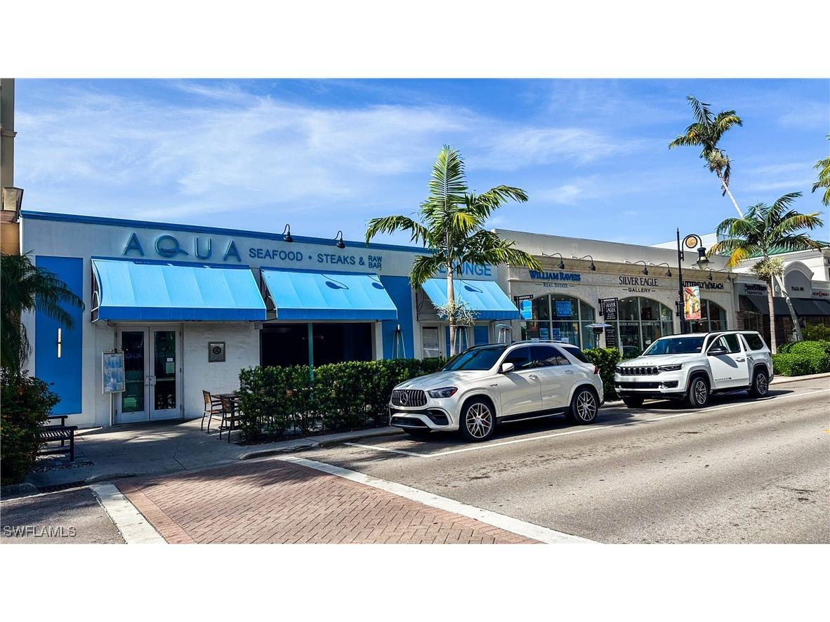 852 5th Avenue S Naples FL 34102 225083806 image1