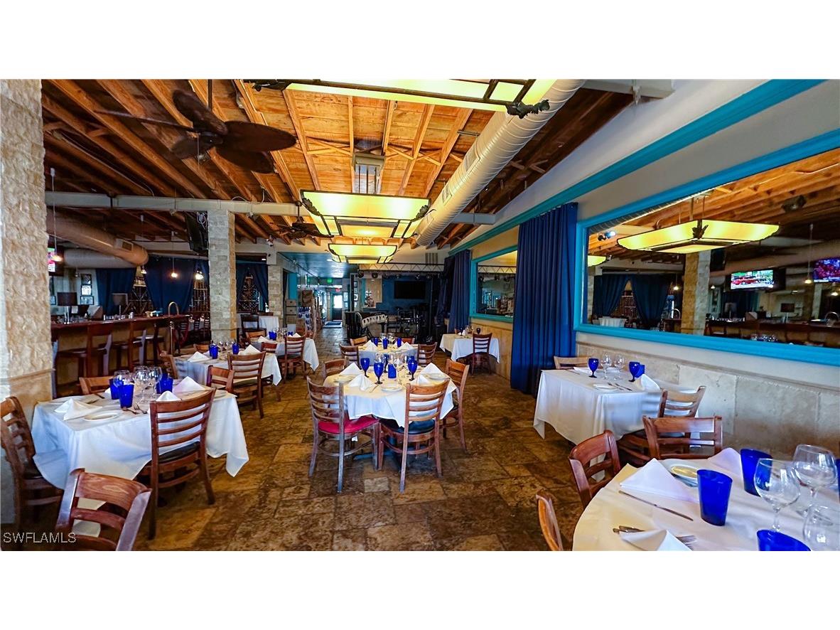 852 5th Avenue S Naples FL 34102 225083806 image5