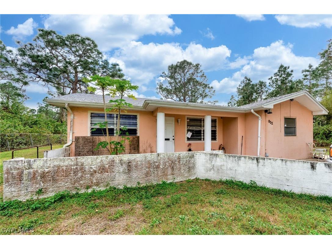 852 Ashland Street E Lehigh Acres FL 33974 224009215 image1