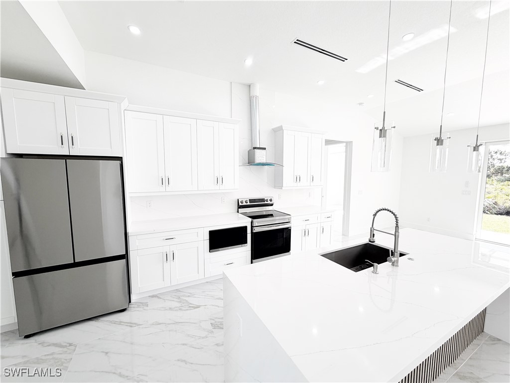 852 Chipley Street E Lehigh Acres FL 33974 225084125 image4