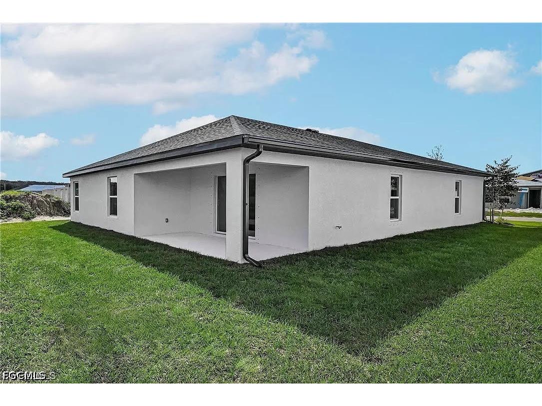 852 Franklin Court Immokalee FL 34142 2026013144 image2