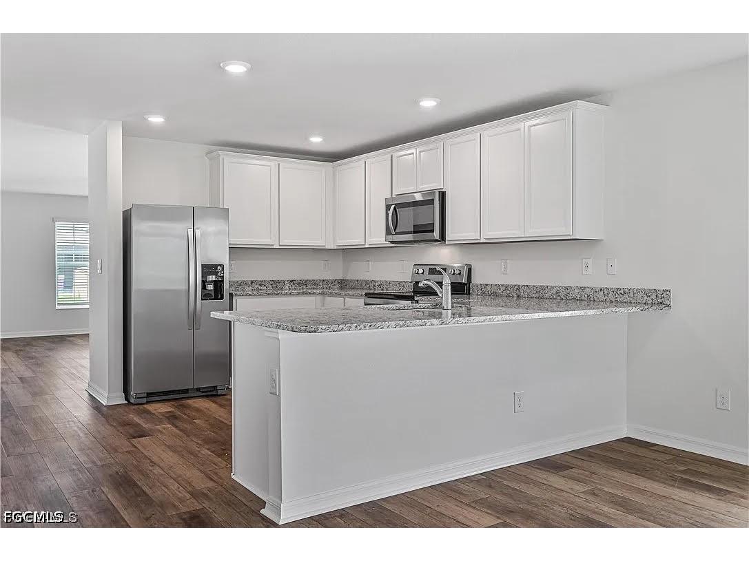 852 Franklin Court Immokalee FL 34142 2026013144 image5