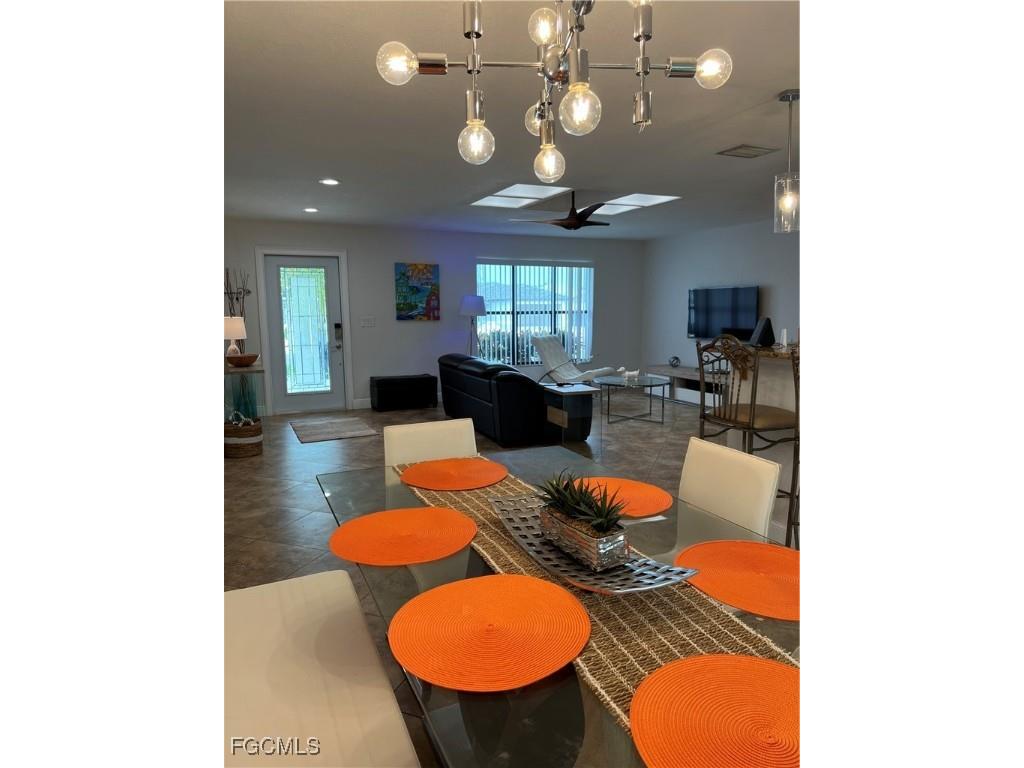 852 NE 7th Place Cape Coral FL 33909 2025016714 image10