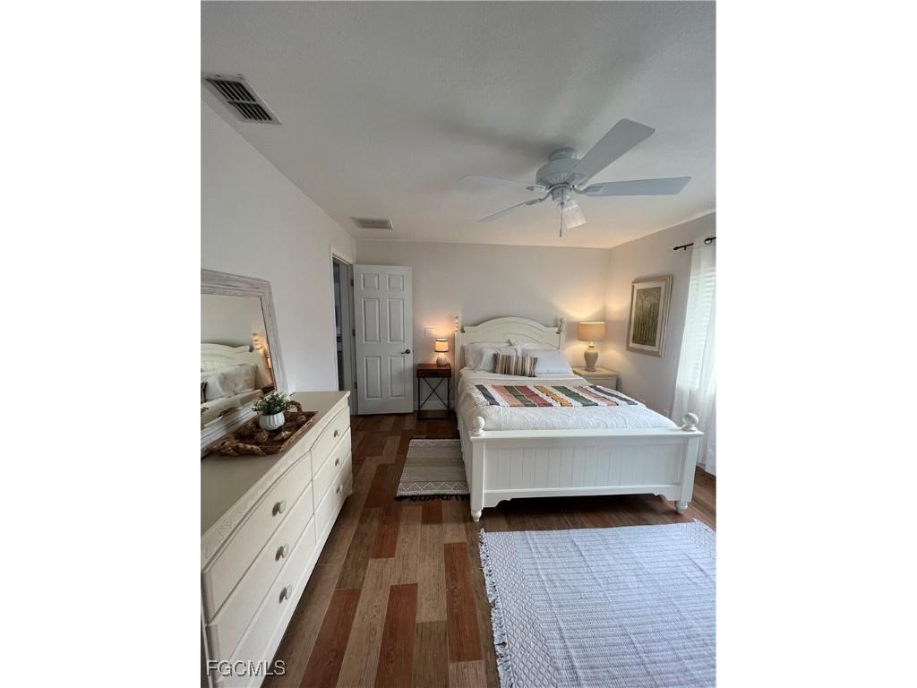 852 NE 7th Place Cape Coral FL 33909 2025016714 image16