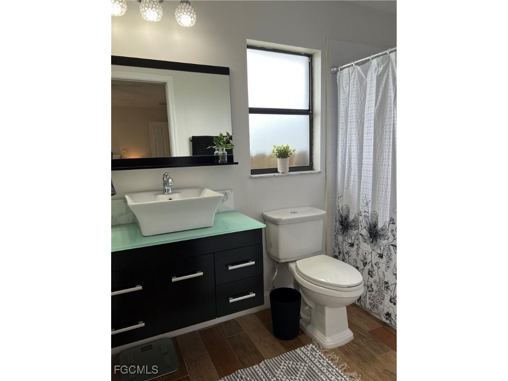 852 NE 7th Place Cape Coral FL 33909 2025016714 image17