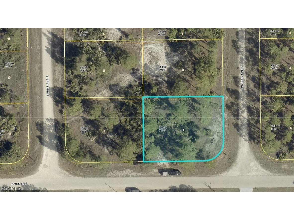 852 Worth Avenue S Lehigh Acres FL 33974 2026003646 image1
