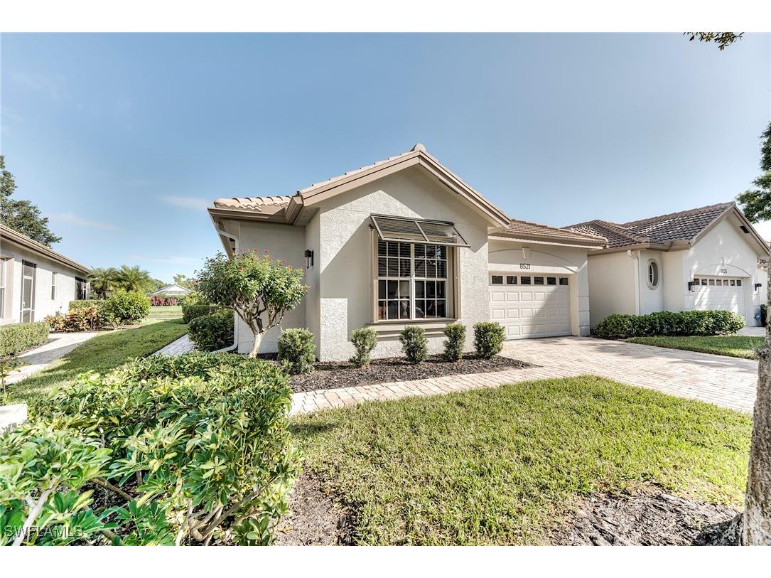 8521 Fairway Bend Estero FL 33967 225077953 image1