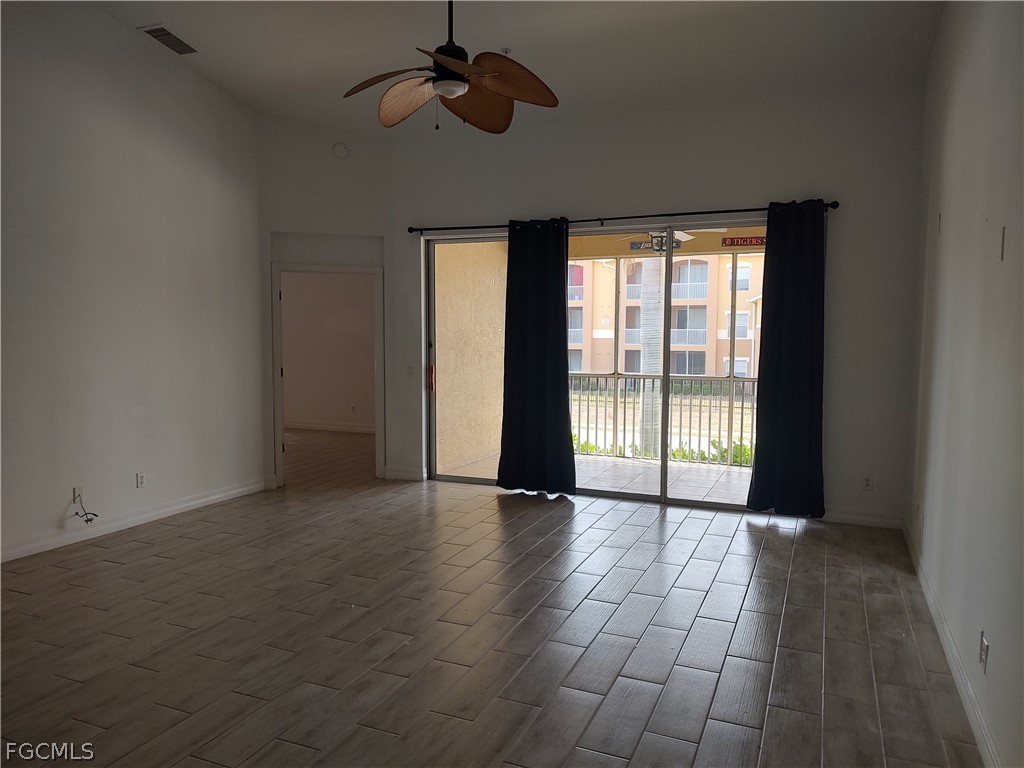 8521 Oakshade Circle #421 Fort Myers FL 33919 2026010701 image2